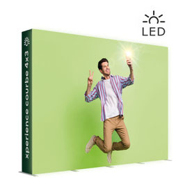 XPERIENCE 4x3 Backlit LED-Leuchtwand / Höhe 224 cm