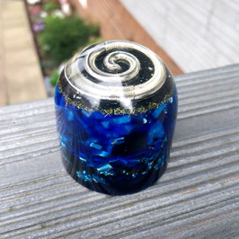 Orgonit Dome (K15 ) Towerbuster in blau mit Spirale | Edelstein Heilstein Deko