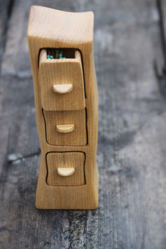 Holzkästchen mit 3 Schubladen