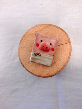 Broche Cochonnet "bleu"