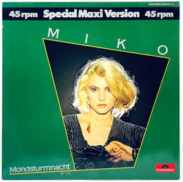 Miko - Mondsturmnacht / Im Garten