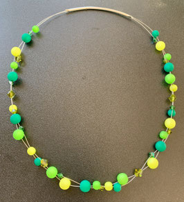 kurze Kette - "Collier mit verschiedenen Perlenarten"