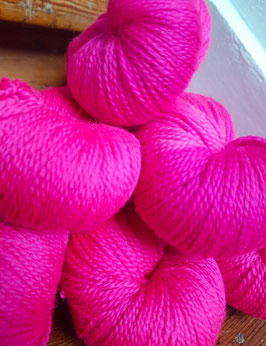 Das Kamelschaf PINK PONG 100 g, 400 m