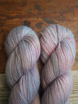 Das Sockenalpaka ANGELIQUE 100 g, 390 m