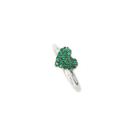 Anello cuore con pietre verdi in oro bianco 18 KT A3987GOV