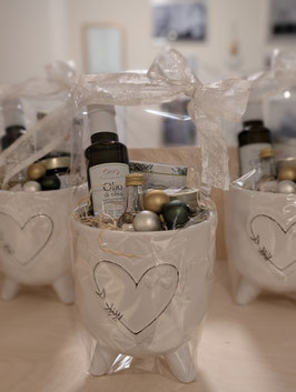 Herzübertopf mit Olio all'Aglio und Preparato per Spaghetti