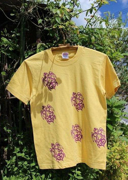 Tシャツ　亀柄　イエロー