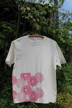 Tシャツ　紅型　古典柄　白（赤）
