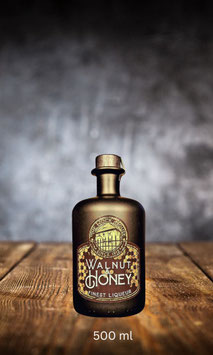 WALNUT & HONEY FINEST LIQUEUR