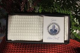Coffret essuie-mains "JulieT" et savon Adrien Proust - Huile essentielle de vétiver et résine de benjoin