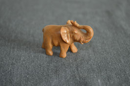 Mookait-Elefant - 1