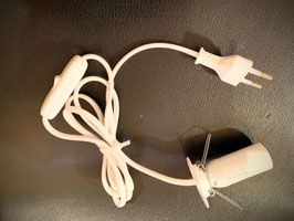 Elektrokabel mit Fassung und Ein/Aus-Schalter für Sockellampen 1