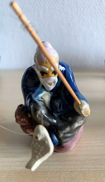 Bonsai-Figur 'Fischer' aus Keramik - 1