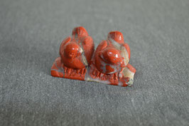 Jaspis rot-Vogelpaar auf Jaspis rot