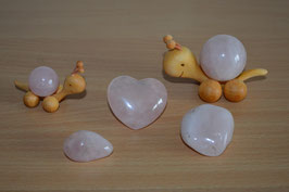 Rosenquarz-Set mit 5 attraktiven Rosenquarz Shop-Produkten