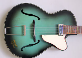 1960's Egmond Lucky7 Green with Schaller PU - Recovered & Good