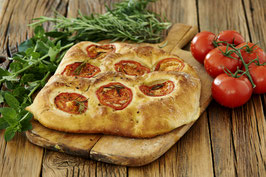 Focaccia mit Tomate & Rosmarin  - 450 g Laib
