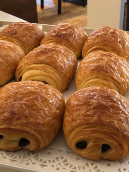 Pain au chocolate (Schokoladencroissant)