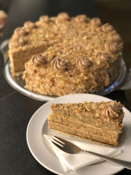Nuss-Nougat-Torte