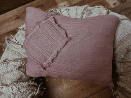 Cushion HOLE PATTERN KNIT dark mauve