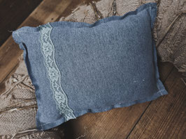 Cushion BLUE with lace ribbon