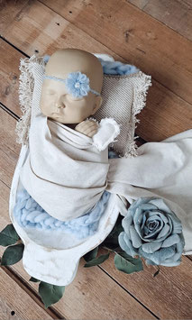 Set light blue-beige