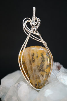 Golden Healer - Bergkristall mit Limonit & Mangan-Dendriten