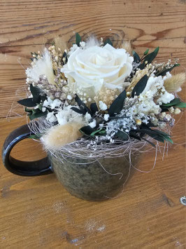 Tasse mit Rose, 248