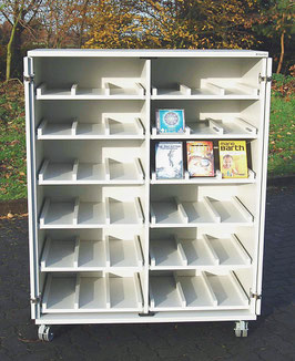 Medienschrank mit 12 Auszügen