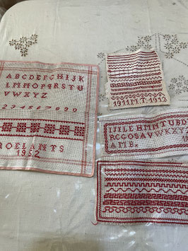 6-95　赤刺繍サンプラー4枚まとめてフランス