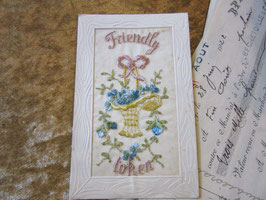 5-  89　　古い刺繍カードイギリス買い付けシルク刺繍sold out