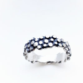 Ring  *pallino*s black