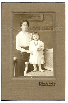 Kabinett Fotografie MUTTER MIT IHRER KLEINEN TOCHTER um 1910