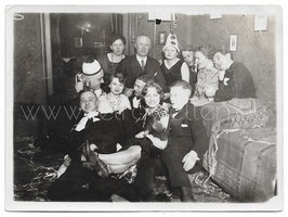 Alte Fotografie FASCHING Personen feiern eine Party, 1920er Jahre