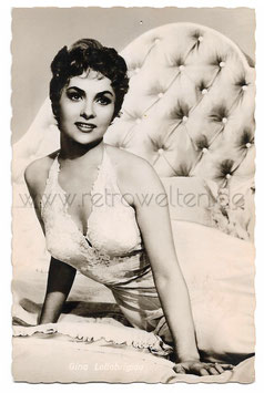 Alte Foto-Postkarte Portrait der italienischen SCHAUSPIELERIN GINA LOLLOBRIGIDA 1954