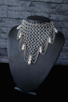 NIVEM NECKLACE