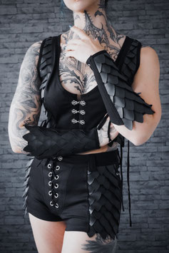 DRAGON BRACERS