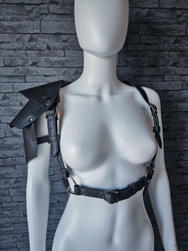 BLACK SHOULDER ARMOR CLIP - Black Hardware