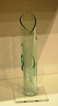 Exklusive Acrylglas Stabvase Calla in Verde