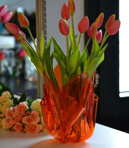 Acrylglas Vase mittel in orange