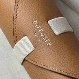 Shrink Leather Roll Eyewear Case/ Camel Beige
