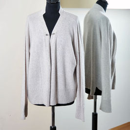 Cardigan, Oyuna