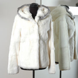 Kaninchenfelljacke, Kristensen
