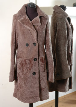 Lammfellmantel, Sportmax