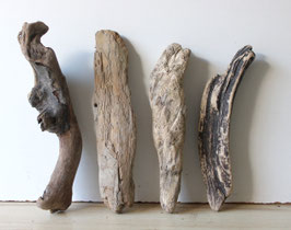 Treibholz Schwemmholz Driftwood 4 Hölzer Dekoration Garten Terrarium 34 cm - 39  cm **102**  (TR1313)