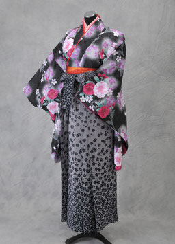 女袴セット19 商品詳細 - 七五三、振袖、レンタル着物は神奈川 女袴セット19 商品詳細 - 七五三、振袖、レンタル着物は神奈川