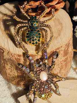 " Fantastic Rhinestone Spider "  6 grün/gold ( oben )