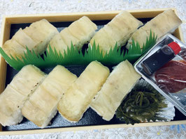真ふぐ昆布〆 バッテラ