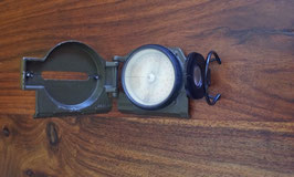 Brújula Brunson Instrument. Vietnam.