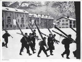 Duitse persfoto - Fröhlicher Aufbruch